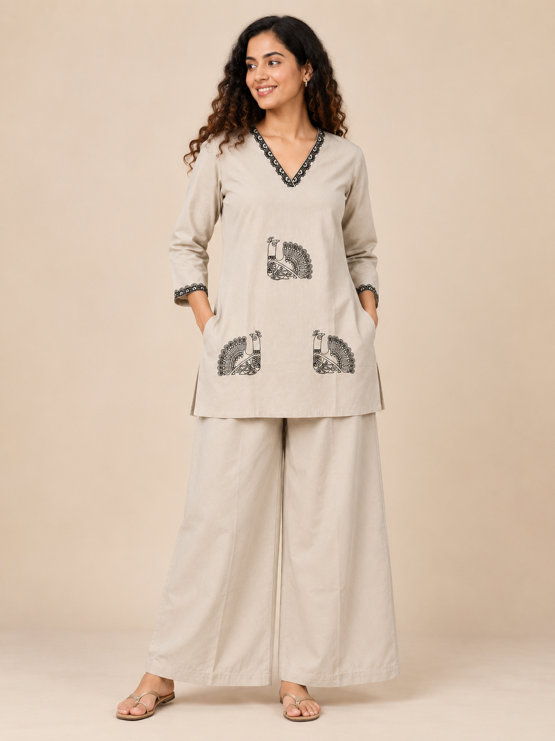 CREAM WHITE STRAIGHT LINE CO-ORD SET FOR DAY EVENT