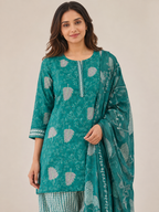 GREEN COTTON KURTA SET FOR DAY OUT