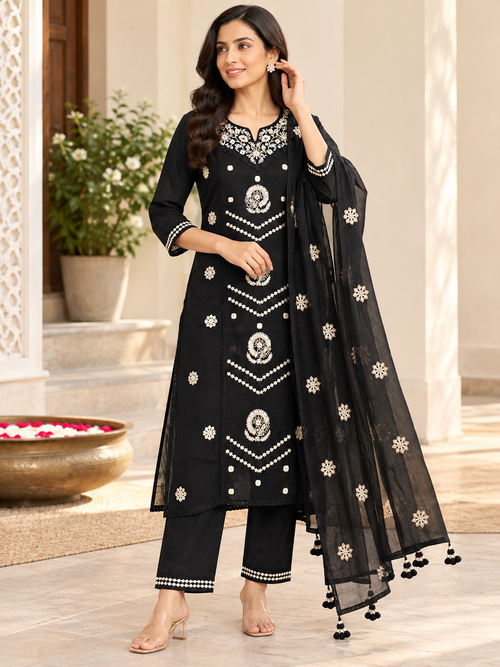 BLACK KURTA SET FOR FESTIVAL