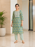 GREEN COLOUR COTTON KURTA WITH PANT FOR CASUAL WEAR