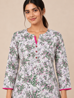 WHITE STRAIGHT LINE KURTA FOR OFFICE WEAR