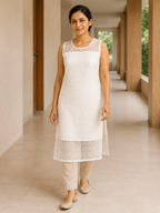 WHITE COTTON STRAIGHT LINE KURTA FOR CASUAL WEAR
