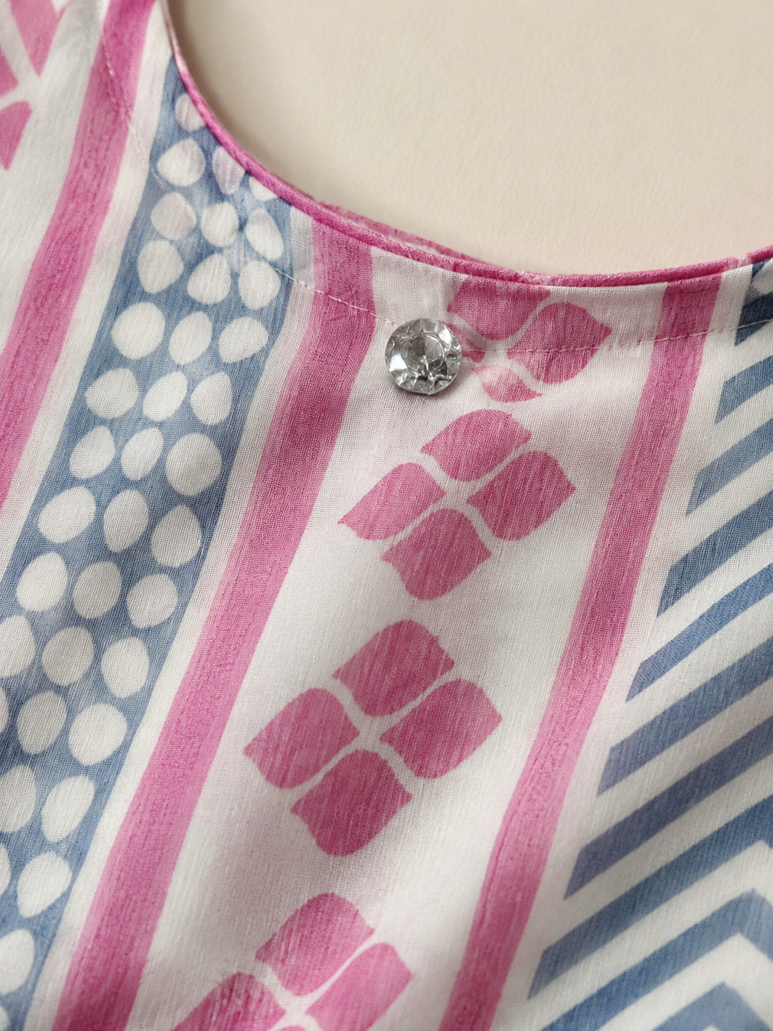 PINK COTTON STRAIGHT LINE KURTA FOR CASUAL WEAR